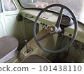 舊車駕駛座 101438110
