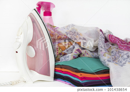 iron, cloth housework of lifestyle arrangement flat lay style iron, cloth housework of lifestyle arrangement flat lay style 101438654