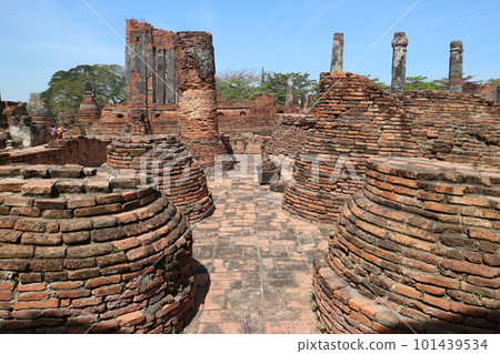 Ayutthaya Ruins Wat Phra Si San Phet Ayutthaya Ruins Wat Phra Si San Phet 101439534