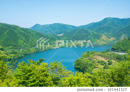 Lake Okutsu Lake Okutsu 101441327