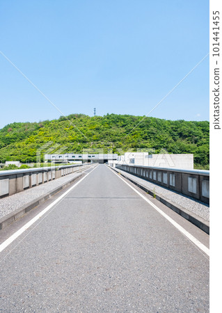 Tomata Dam (top road) Tomata Dam (top road) 101441455