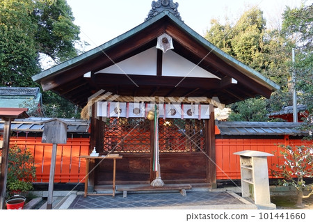 京都市右京區福雄寺院內本殿風光 京都市右京區福雄寺院內本殿風光 101441660