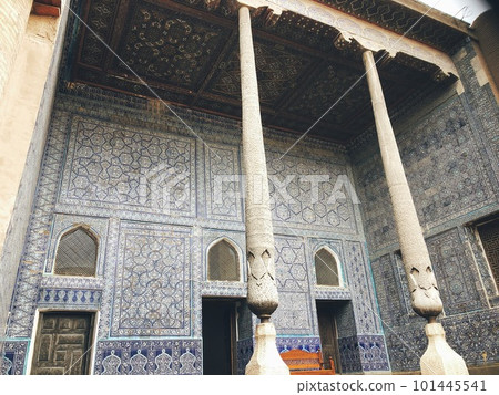 [Uzbekistan] Ivan (Ichan Kala Khiva) of Krinush Khan in Kunya Ark 101445541