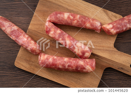 香腸 蒜味香腸 蒜 生的 raw sausage ナマソーセージ 101445620