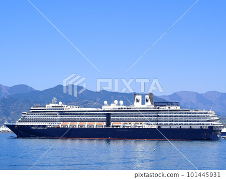Westerdam arriving at Shimizu Port, Shizuoka Prefecture April 101445931