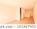 新建房屋的客廳 101447952