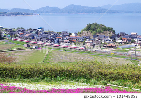 特快八雲運行的中海線沿線風景 101449852