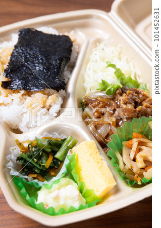 美味的紫菜午餐盒 美味的紫菜午餐盒 101452631