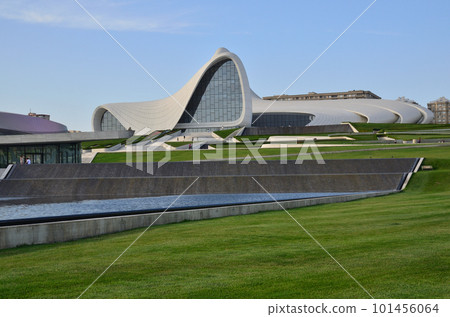 Heydar Aliyev Center in the Azerbaijan city of Baku 101456064