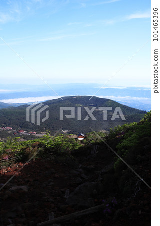 Byakushiike Pond viewed from Mt. Karakuni 101465396