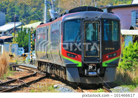 [JR四國]2700系列“渦潮”（江德線：引田站） 101466617