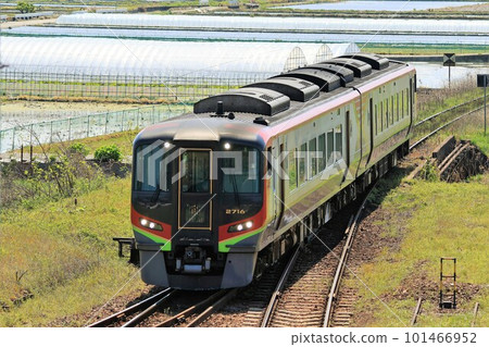 [JR四國] 2700系列“渦潮”（江德線：池谷站） 101466952