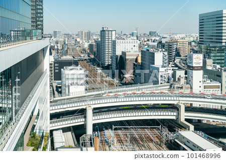 [Kanagawa Prefecture] Townscape in front of Yokohama Station 101468996