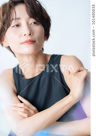 女性美容中護膚彩妝 101480838