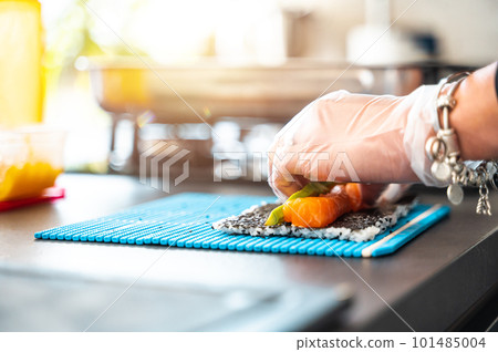 Close up of tasty japanese uramaki sushi with salmon 101485004