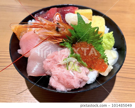 美味的特色海鮮蓋飯 美味的特色海鮮蓋飯 101485049