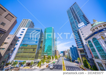 Tokyo cityscape in Japan with views of Shirokane Takanawa Station, Aer City, NBF Platinum Tower Tokyo cityscape in Japan with views of Shirokane Takanawa Station, Aer City, NBF Platinum Tower 101485077