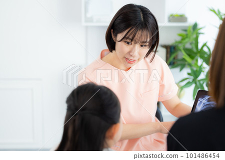 兒童檢查 101486454