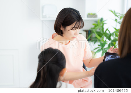 child examination 101486455