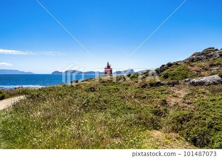 Red lighthouse in Punta Robaleira, Costa da Vela, Pontevedra, Galicia, Spain 101487073