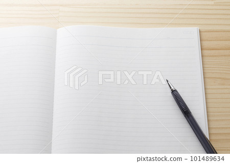 stationery mechanical pencil and notebook 101489634