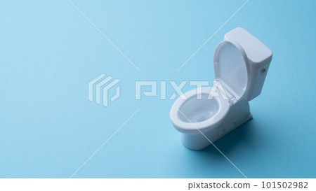 馬桶形象│微型洋式馬桶藍底 馬桶形象│微型洋式馬桶藍底 101502982