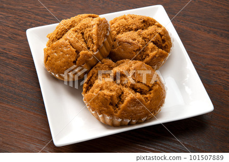 沖繩特產黑糖饅頭、黑糖agarasa 沖繩特產黑糖饅頭、黑糖agarasa 101507889