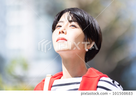 Young woman portrait Young woman portrait 101508683