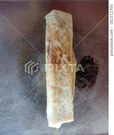 close up of fresh mackerel and fish on plate close up of fresh mackerel and fish on plate 101512703