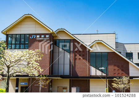 大阪府島本町JR島本站東口車站大樓 101524288