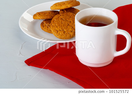 Various kitchen ware on a kitchen counter Various kitchen ware on a kitchen counter 101525572