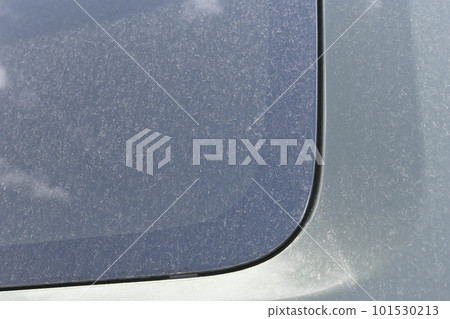 黃沙粘在車窗上 101530213