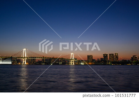 從豐洲九琉璃公園往芝浦方向 101531777