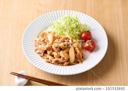 姜烤豬肉切碎的肉 101532692