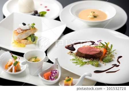 Course meal  101532728