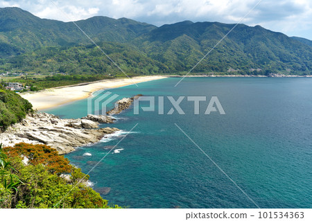 從觀景台眺望的紀志良海灘 101534363