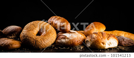 Different types of fresh homemade bread. Different types of fresh homemade bread. 101541213