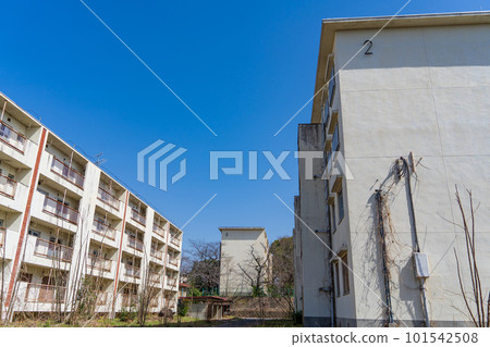 Abandoned housing complex before demolishing Abandoned housing complex before demolishing 101542508