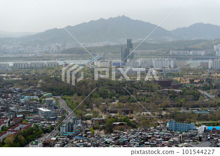 Seoul South Korea urban cityscape during yellow dust pollution Seoul South Korea urban cityscape during yellow dust pollution 101544227