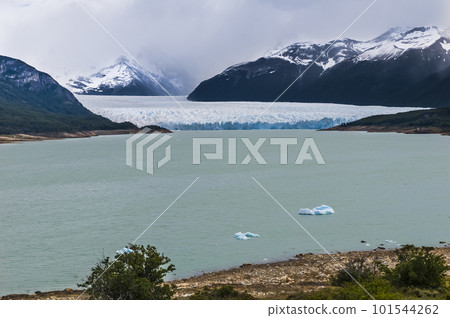 Glacier and clouds in Patagonia, Santa Cruz Province, Argentina. Glacier and clouds in Patagonia, Santa Cruz Province, Argentina. 101544262