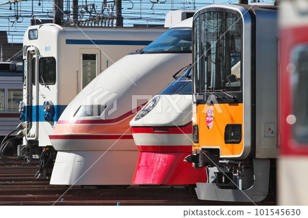 Row of Tobu Railway flagships 101545630