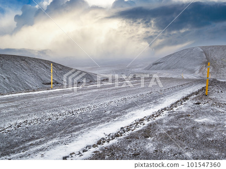 Winter coming. Mountain views along the Kjolur Highland Road F35, Iceland, Europe. Autumn snowstorm beginning. 101547360