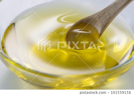 新鮮、美味、健康的橄欖油 新鮮、美味、健康的橄欖油 101559158