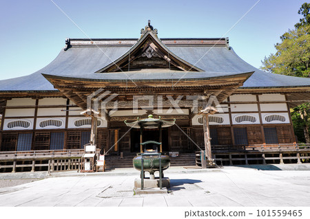 Chusonji Main Hall, World Cultural Heritage Tohoku Daihonzan of Tendai Buddhism Chusonji Main Hall, World Cultural Heritage Tohoku Daihonzan of Tendai Buddhism 101559465
