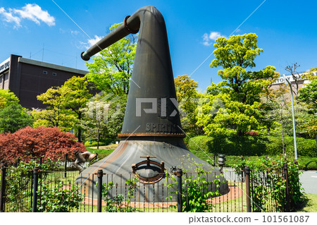 Yamazaki distillery pot still Yamazaki distillery pot still 101561087