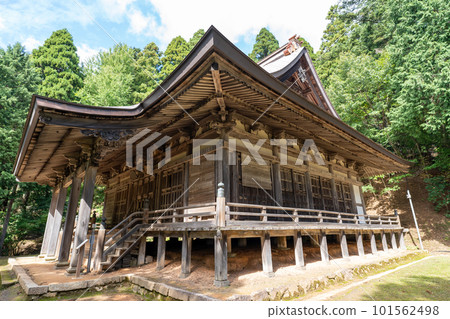 Kyoto Mt. Kimio and Komyo-ji Temple 101562498