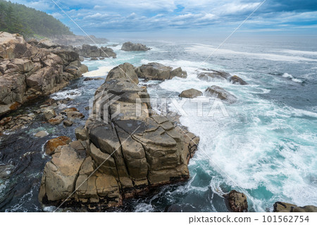"Iwate Prefecture" Samurai beach landscape with huge rocks and coastline "Iwate Prefecture" Samurai beach landscape with huge rocks and coastline 101562754