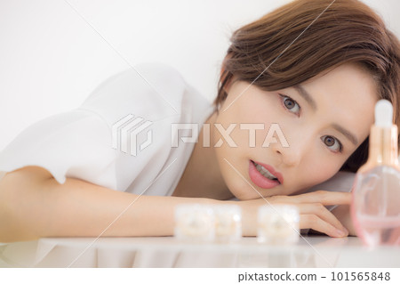 Beauty image female portrait 101565848