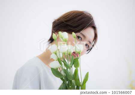 女人的美麗形象肖像 101566007