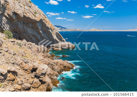 Golitsyn trail, summer Crimean landscape with rocky coast 101566415